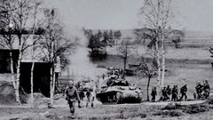 Překročení státní hranice americkou armádou 18. dubna 1945 v místě „Kočičí hlava“ u Aše.