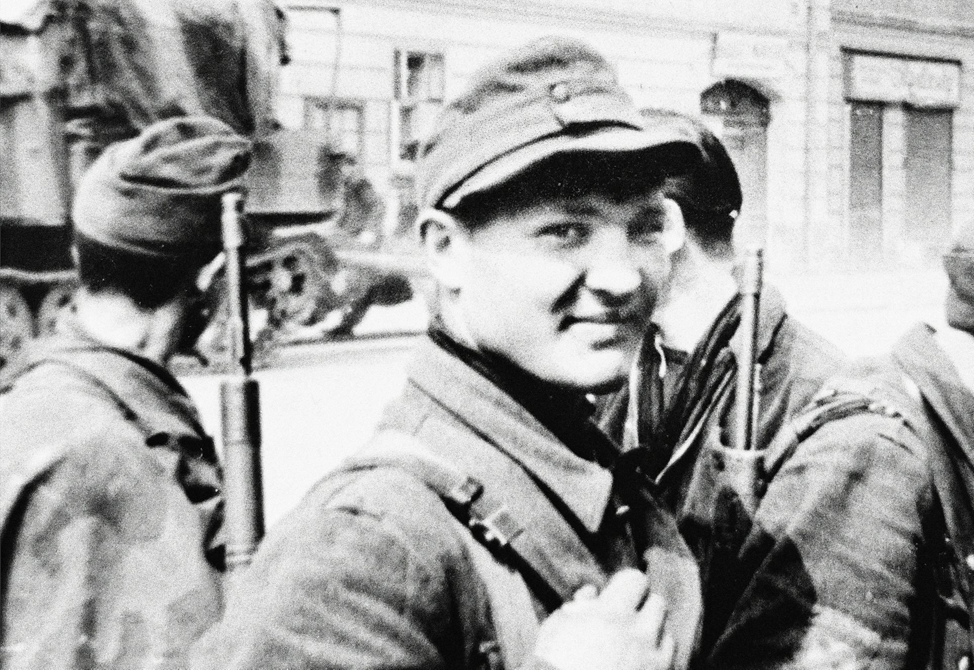 Jednorázové užití / Vlasovci - 1945 / New / Duben 2020 / 2