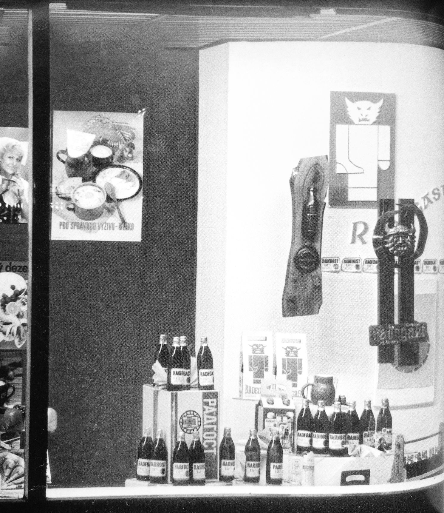 Jednorázové užití / Fotogalerie / Unikátní fotky. Před 50 lety se v Nošovicích poprvé zjevilo pivní božstvo Radegast