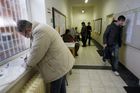 Lidí bez práce v létě opět přibylo, nezaměstnanost se drží nad čtyřmi procenty