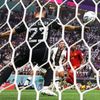 Niclas Füllkrug dává gól v zápase MS 2022 Španělsko - Německo