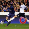 Liga mistrů, Valencie - Paris St. Germain: Adil Rami (vpravo) - Zlatan Ibrahimovič