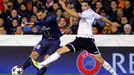 Liga mistrů, Valencie - Paris St. Germain: Adil Rami (vpravo) - Zlatan Ibrahimovič