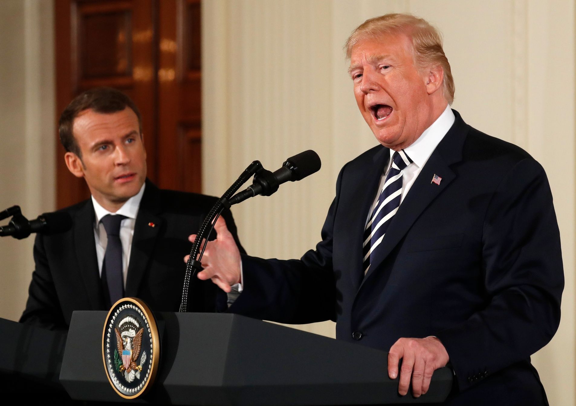 Americký prezident Donald Trump se svým francouzským protějškem Emmanuelem Macronem