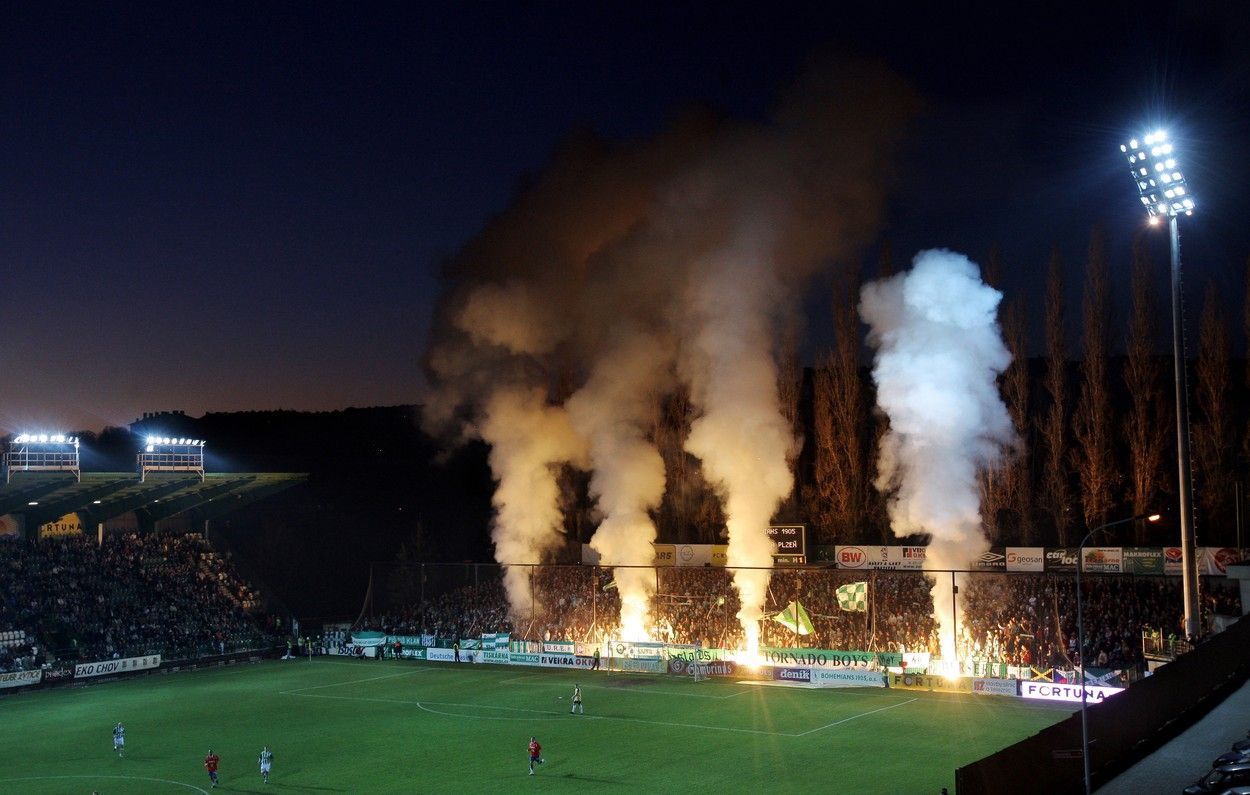 Fotogalerie / Před 90 lety byl otevřen fotbalový stadion Ďolíček klubu Bohemians 1905