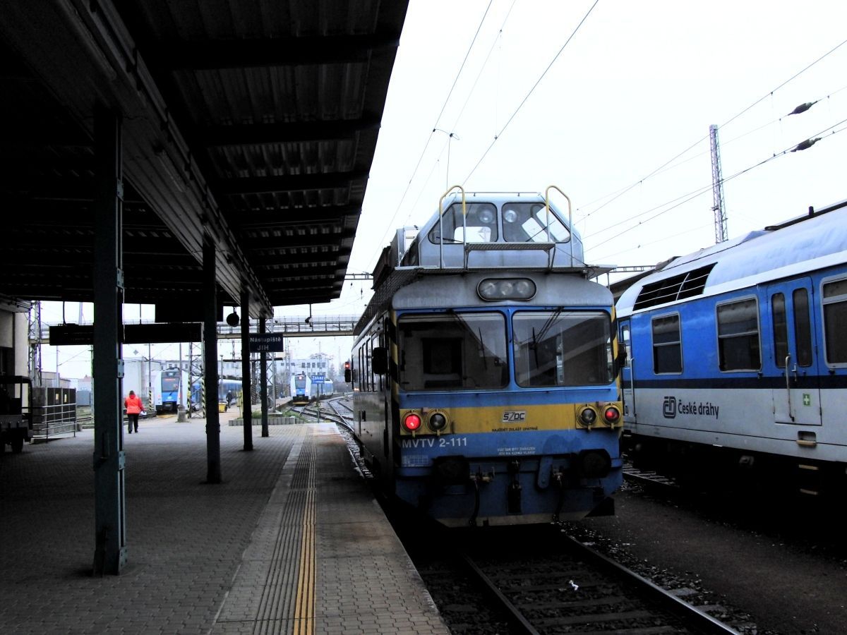 Kalamita - železnice - opravy - Montážní vůz trakčního vedení