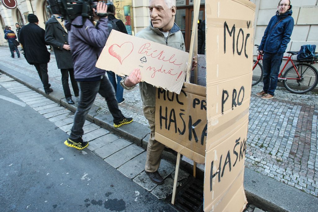 Moč pro Haška