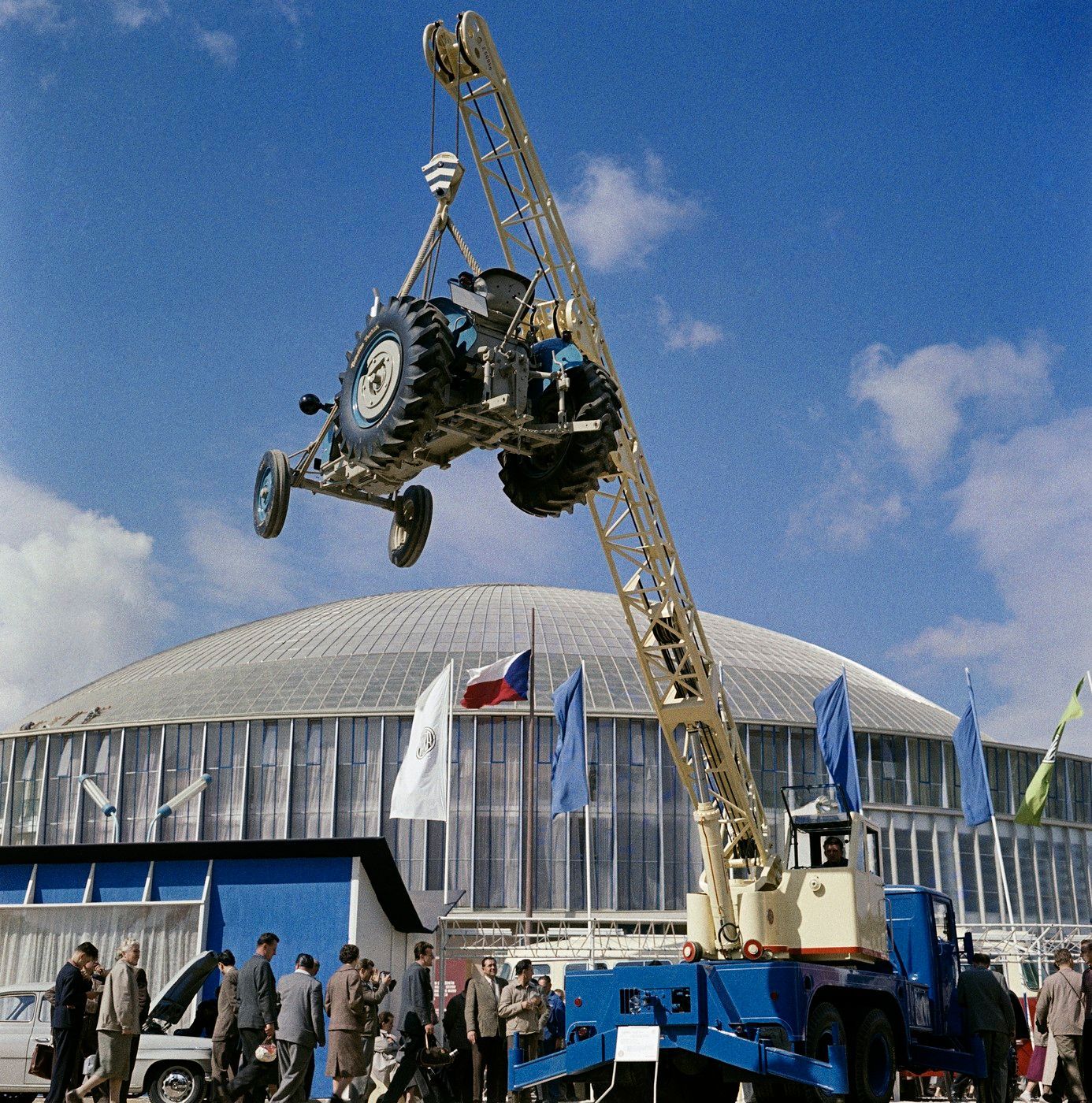 Brněnský strojírenský veletrh, historie, Brno, veletrh, Auto