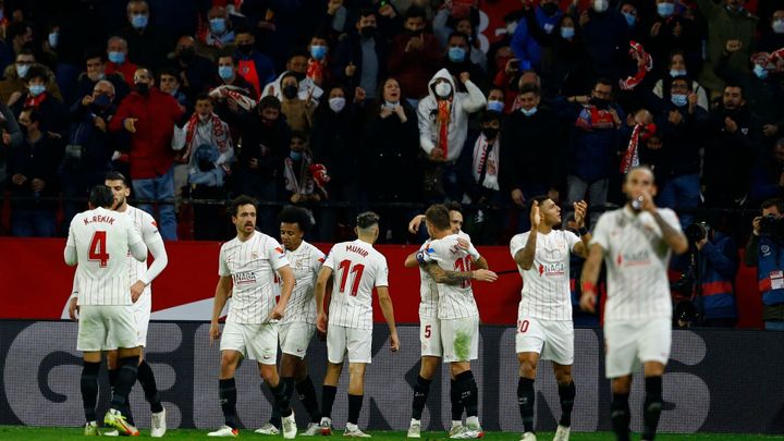 Sevilla zvítězila v Cádizu a dál stíhá Real Madrid, Villareal deklasoval Levante; Zdroj foto: Reuters