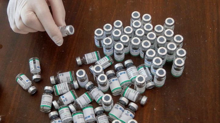 Seychely naočkovaly většinu lidí, covid se ale vrátil. Kritici viní čínskou vakcínu; Zdroj foto: Raneen Sawafta