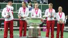 České tenistky slaví vítězství ve Fed Cupu 2012 nad Srbkami.