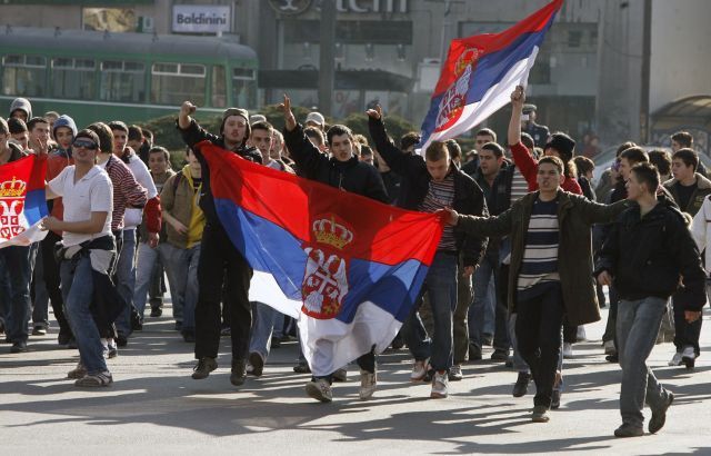 Srbsko Bělehrad demonstrace Kosovo