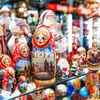Praha Staré Město vánoce dárky turisté kýč matrjošky ilustrační foto