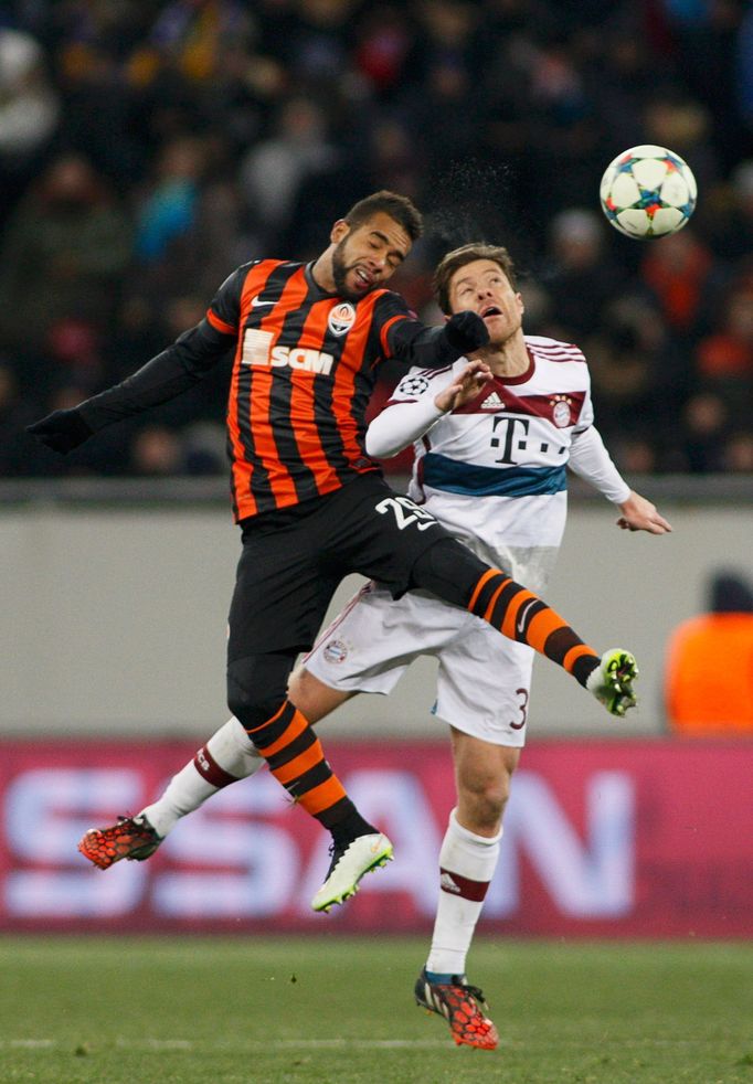 LM, Šachtar-Bayern: Alex Teixeira - Xabi Alonso