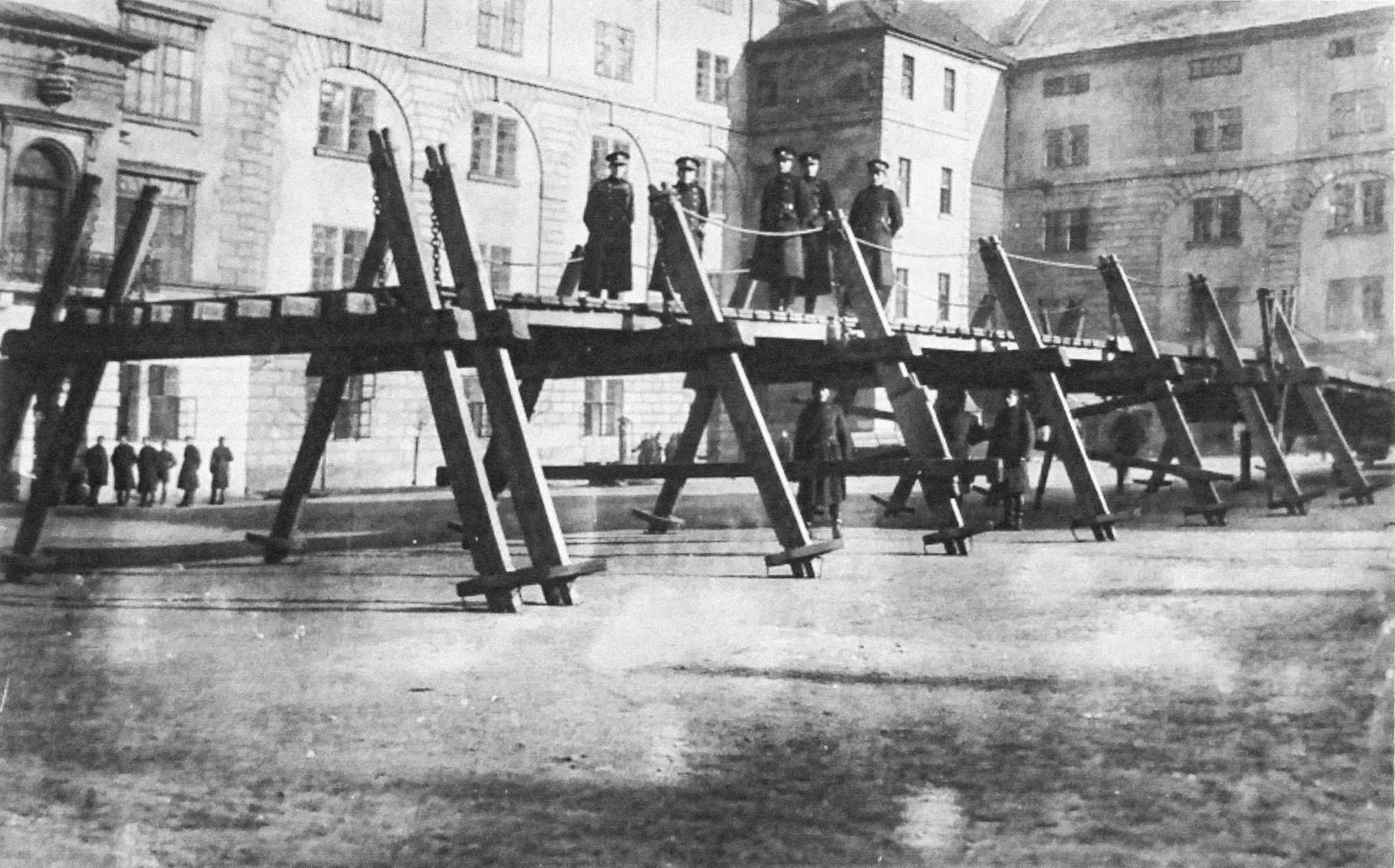 Karlín, Historie, Seriál, Tenkrát, Praha, Pražská čtvrť
