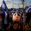 Nikaragua-masové a smrtelné protesty proti prezidentovi