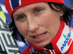 Vítězka závodu žen na 10km - Marit Björgenová (Norsko).