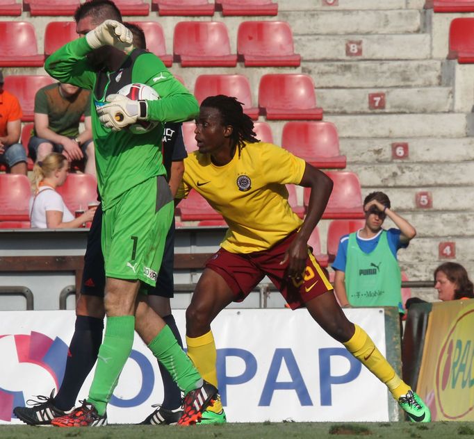 Superpohár 2014, Sparta-Plzeň: Costa Nhamoinesu - Matúš Kozáčik