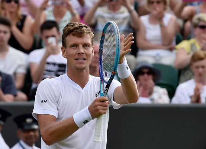 Tomáš Berdych ve druhém kole na Wimbledonu 2015