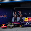 Sebastian Vettel a Daniel Ricciardo představují nový Red Bull RB10