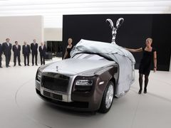 Po měsících utajování představil Rolls Royce svůj nový model Ghost.