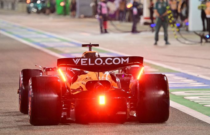 Oscar Piastri, McLaren v kvalifikaci na VC Bahrajnu F1 2025