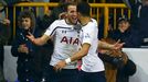 PL, Tottenham - Chelsea: Harry Kane a Nacer Chadliduring slaví gól v síti Chelsea