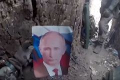 Pod drtivým tlakem. Putinovi elitní vojáci na jihu Ukrajiny přiznali, že je zle