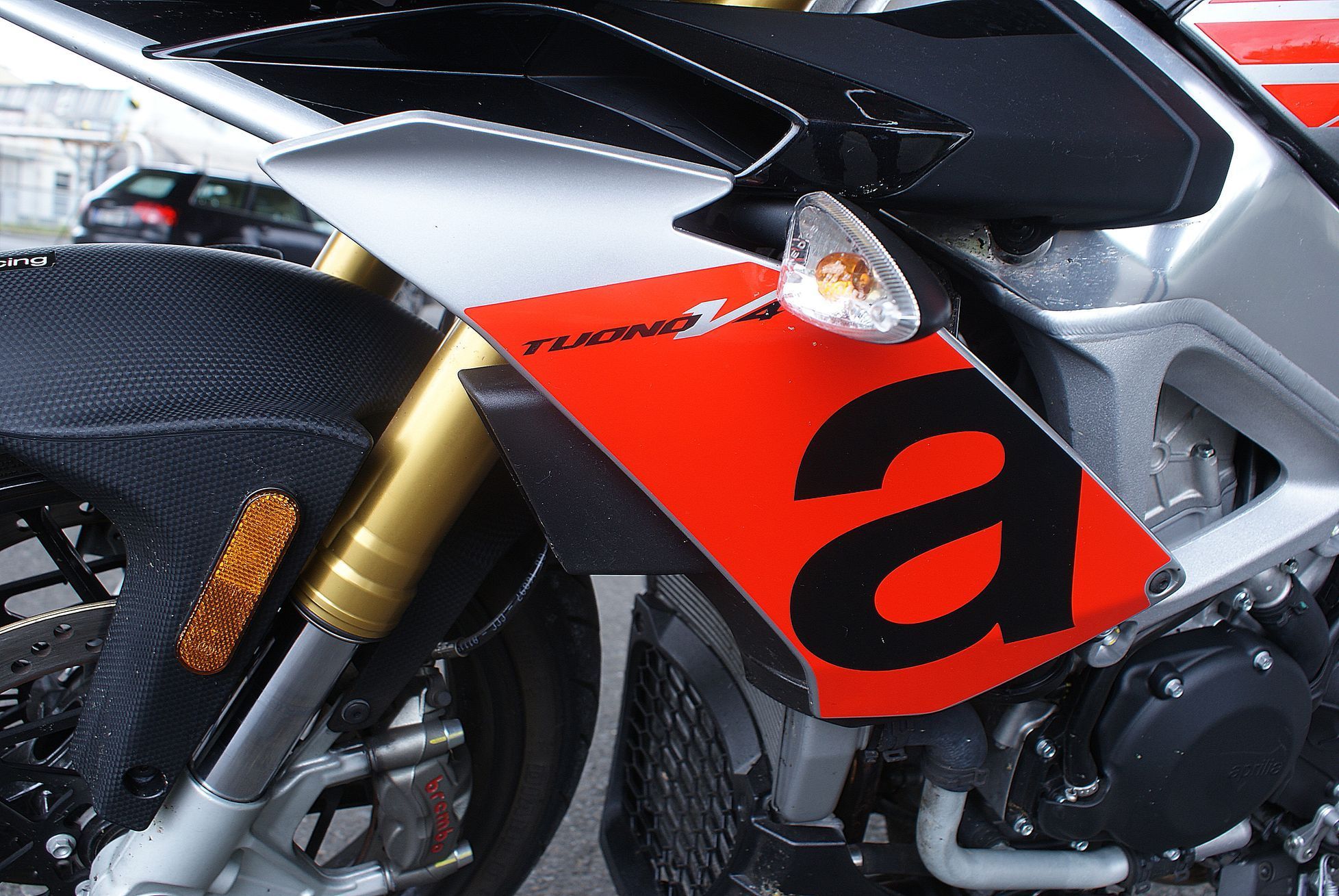 Aprilia Tuono V4 1100 RR