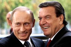 Německá zrada? Politici CDU a SPD se setkali s Putinovými důvěrníky v Ázerbájdžánu