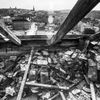 Jednorázové užití / Fotogalerie / Fotograf zachytil, jak komunisté zlikvidovali část pražského Žižkova
