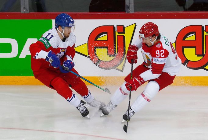 Filip Zadina a Shane Prince v zápase Česko - Bělorusko na MS 2021