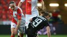 LM, Slavia-Lyon::  Petra Divišová (19) - Eve Perissetová (19)