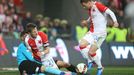 EPL, Slavia-Plzeň: Milan Škoda (21) a Muris Mešanovič - Matúš Kozáčik