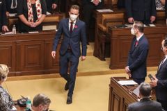 První hejtman za Piráty ukazuje, že potácení mezi vládou a opozicí bude ještě těžké