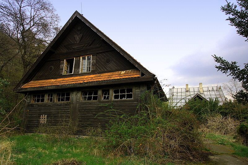 Golčárovy domy v pražské zoo