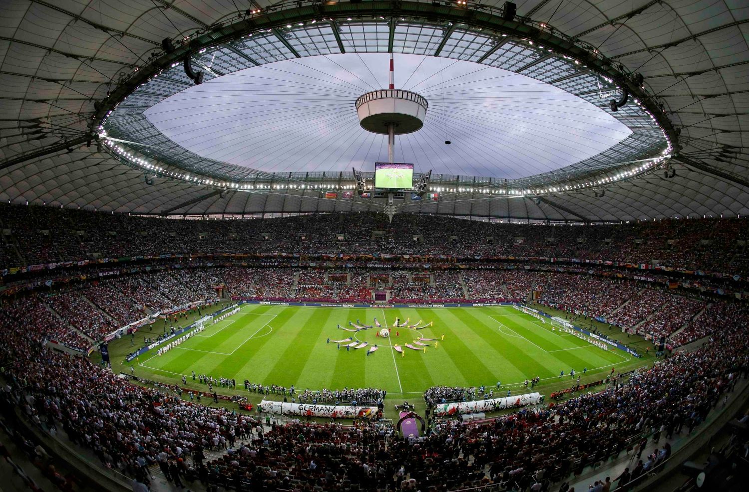 Národní stadión ve Varšavě před utkáním Německa s Itálií v semifinále Eura 2012.