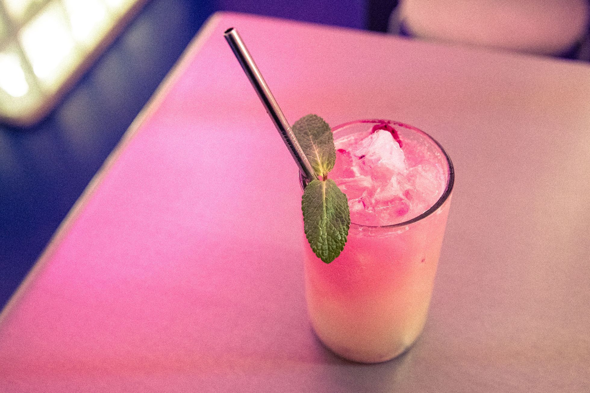 Mamam bistro, Mămăm bistro