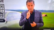 Lidem v ní nabízí "tisíc eur denně za patnáct minut vašeho času".