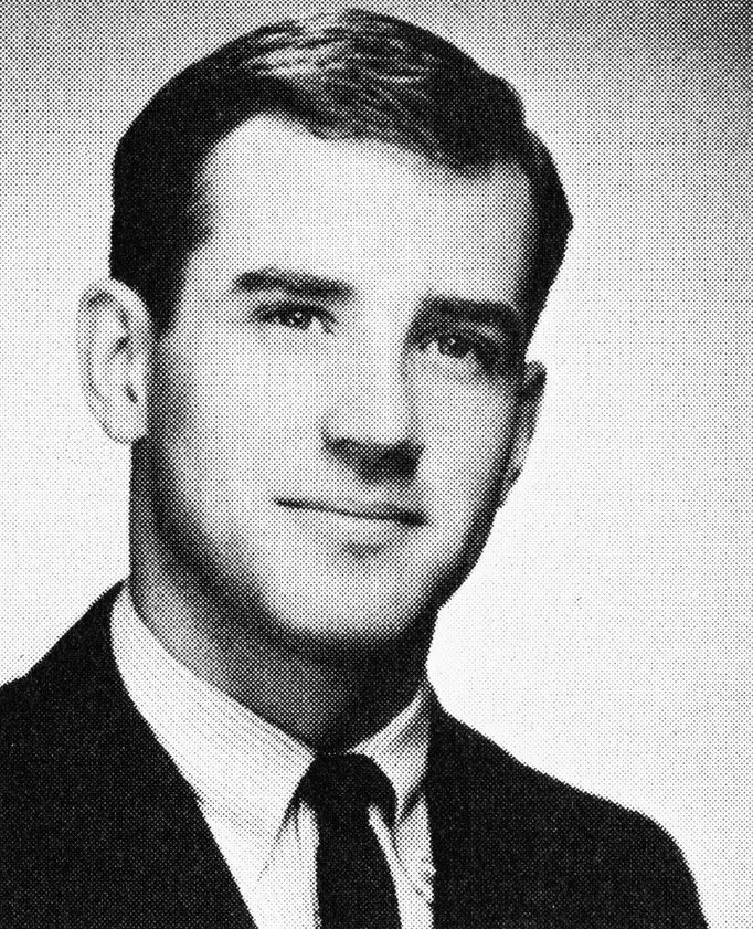 V roce 1965 absolvoval Joe Biden studium práv na státní univerzitě v Delawareu.