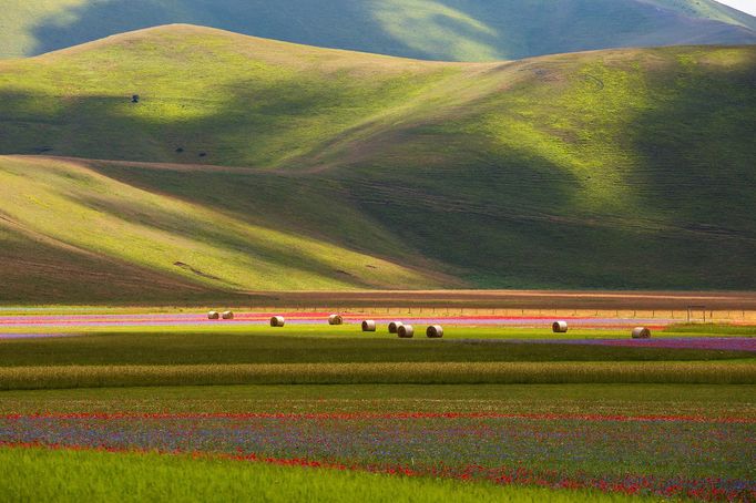 Castelluccio, dva roky po ničivém zemětřesení (využití na sociálních sítích je možné, prosím nepoužívat opakovaně, fotky nevznikly v rámci autorské smlouvy s Aktuálně.cz)