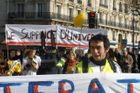Živě z Paříže: Studenti se bouří. Nenávidí Sarkozyho