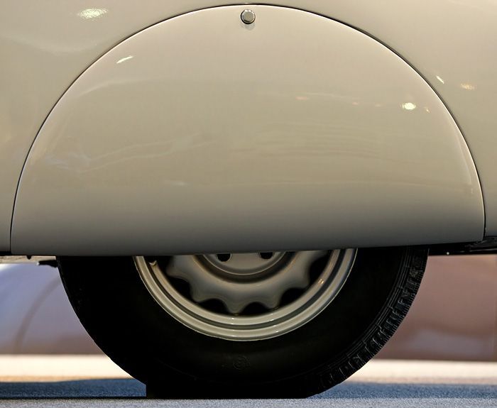 Tatra 87