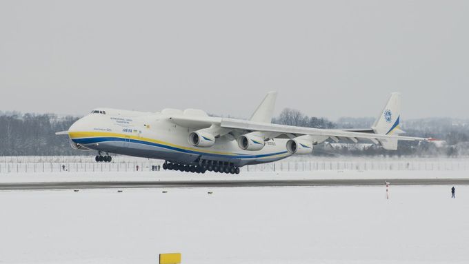 Antonov An-225 Mrija, ilustrační foto.