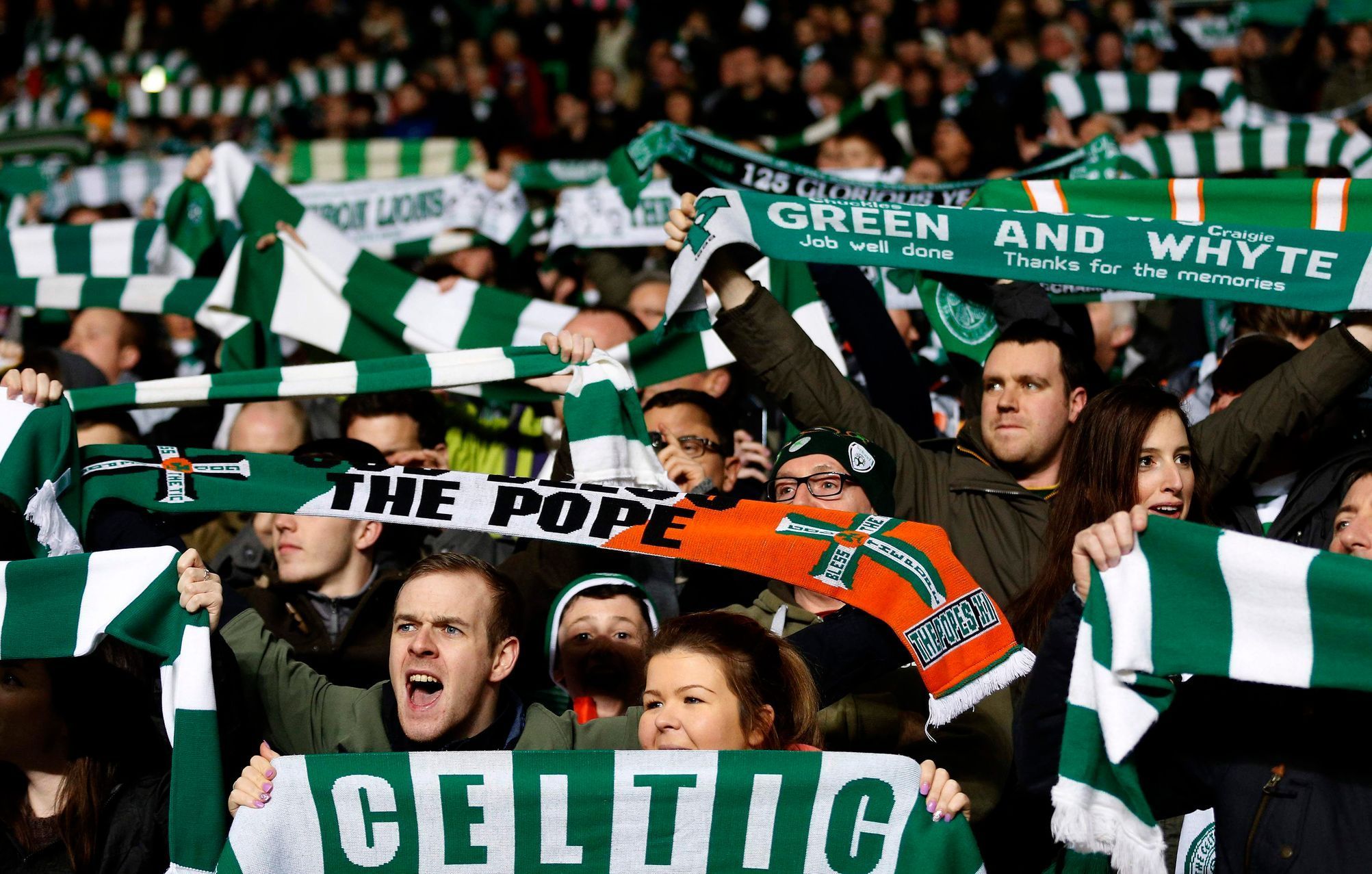 Fanoušci Celticu Glasgow v Evropské lize 201-15