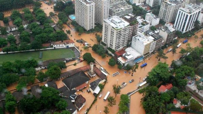 Brazilská apokalypsa: vydatný déšť, záplavy a sesuvy půdy
