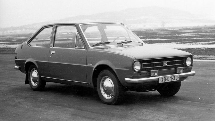 Stodvacítka s předním pohonem, embéčko jako kombi. Známé i neznámé prototypy Škoda
