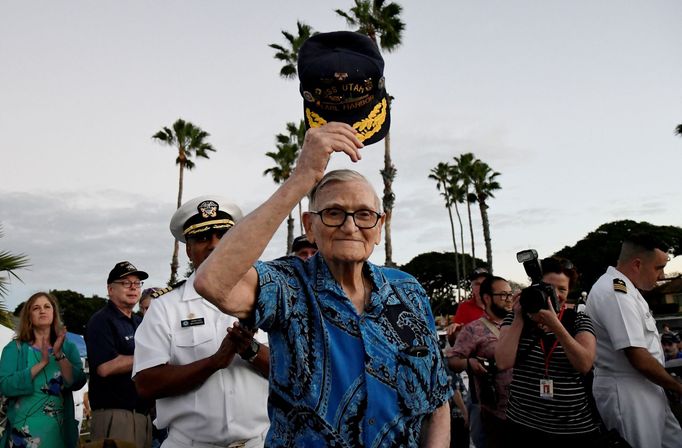 Vzpomínkový obřad u příležitosti 75. výročí útoku na Pearl Harbor