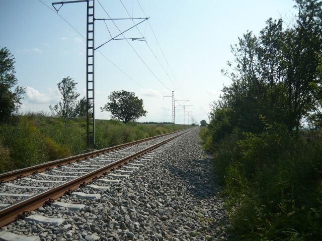 Koleje, vlak, železnice - ilustrační foto