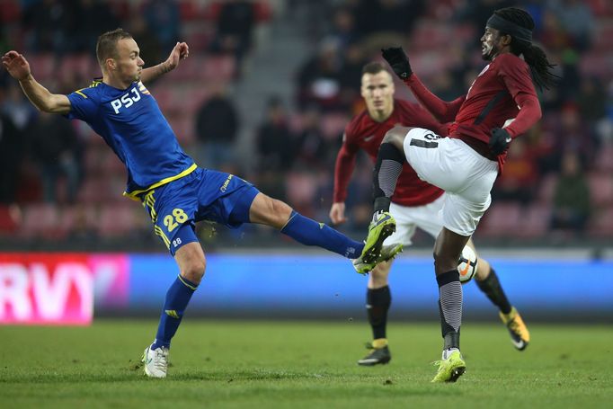 Sparta vs Jihlava, Pavel Dvořák, Costa Nhaimonesu